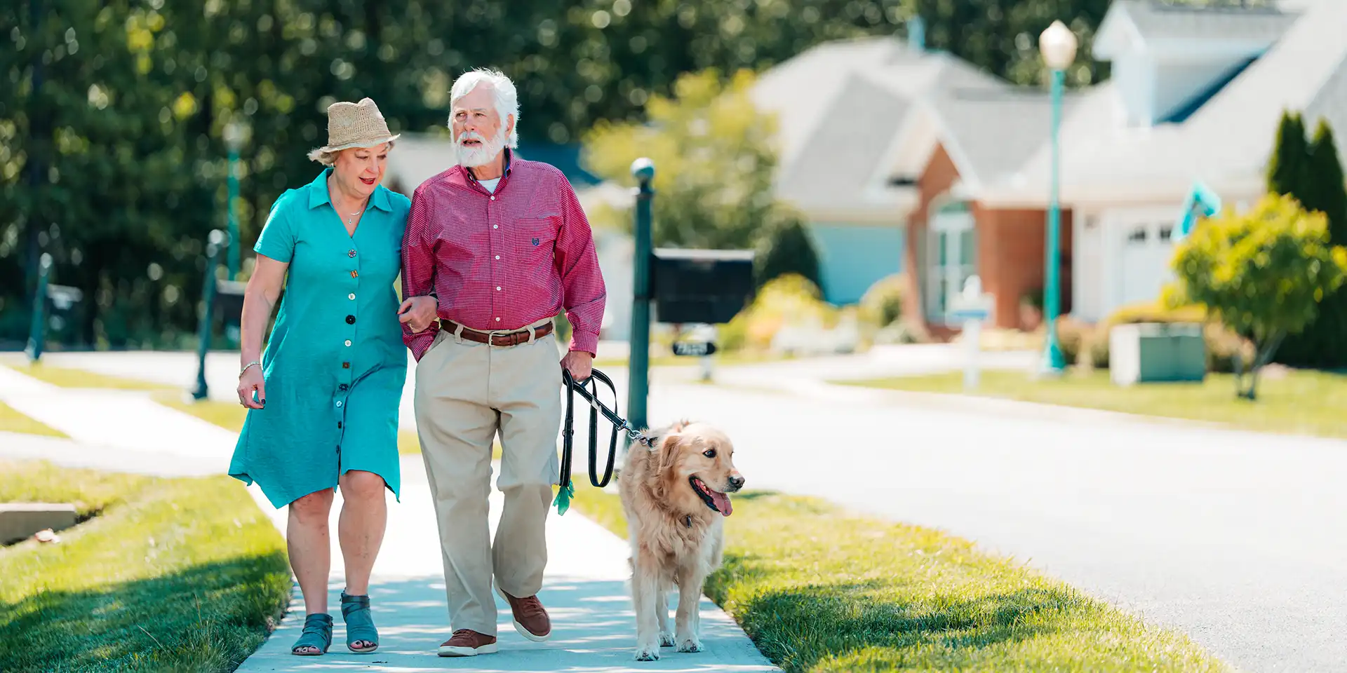 Covenant Woods residents enjoying a walk around the Cottages neighborhood.